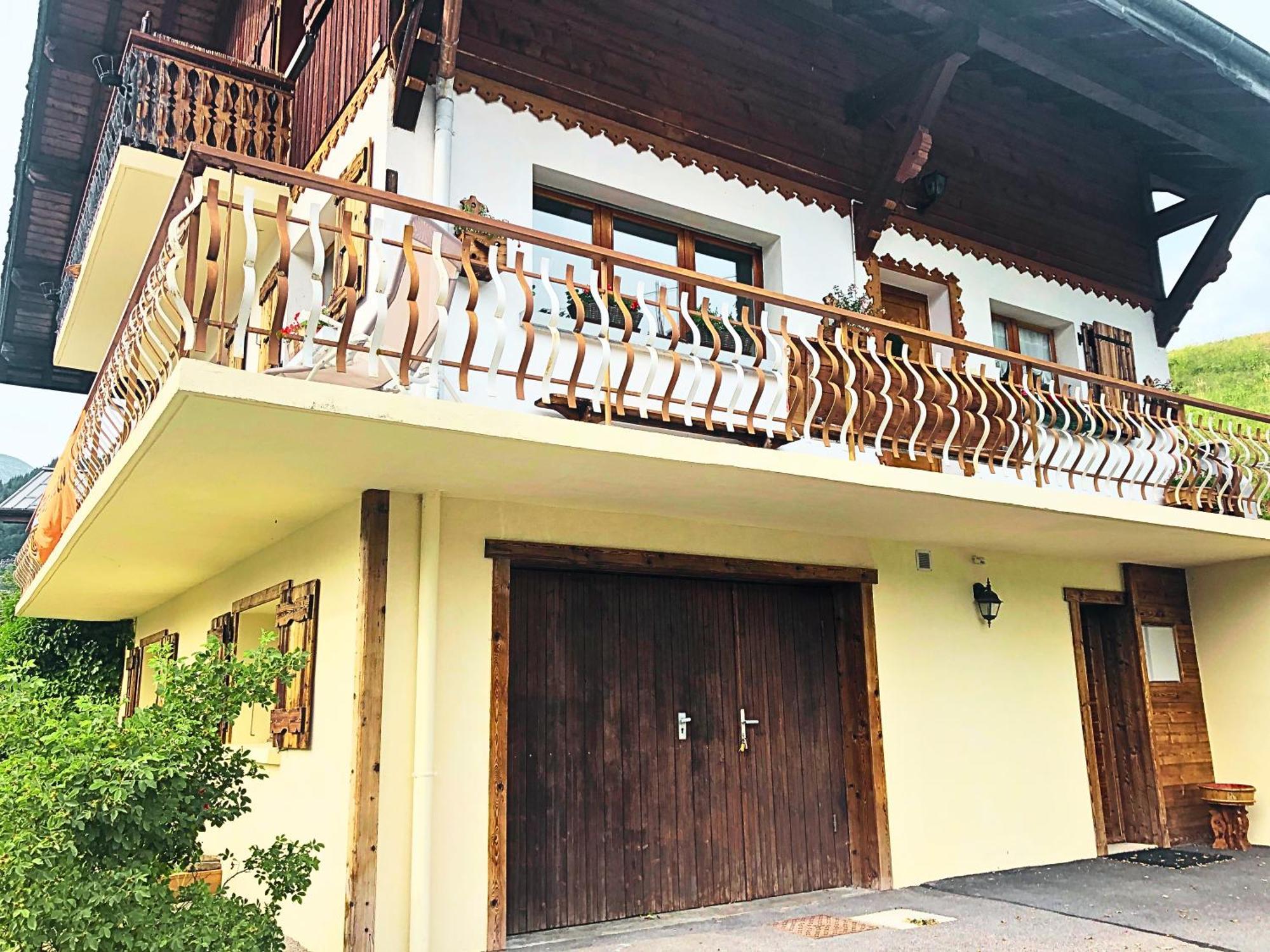 Chalet Chez Gaby - Quartier Calme Proche Du Centre Morzine Exterior photo