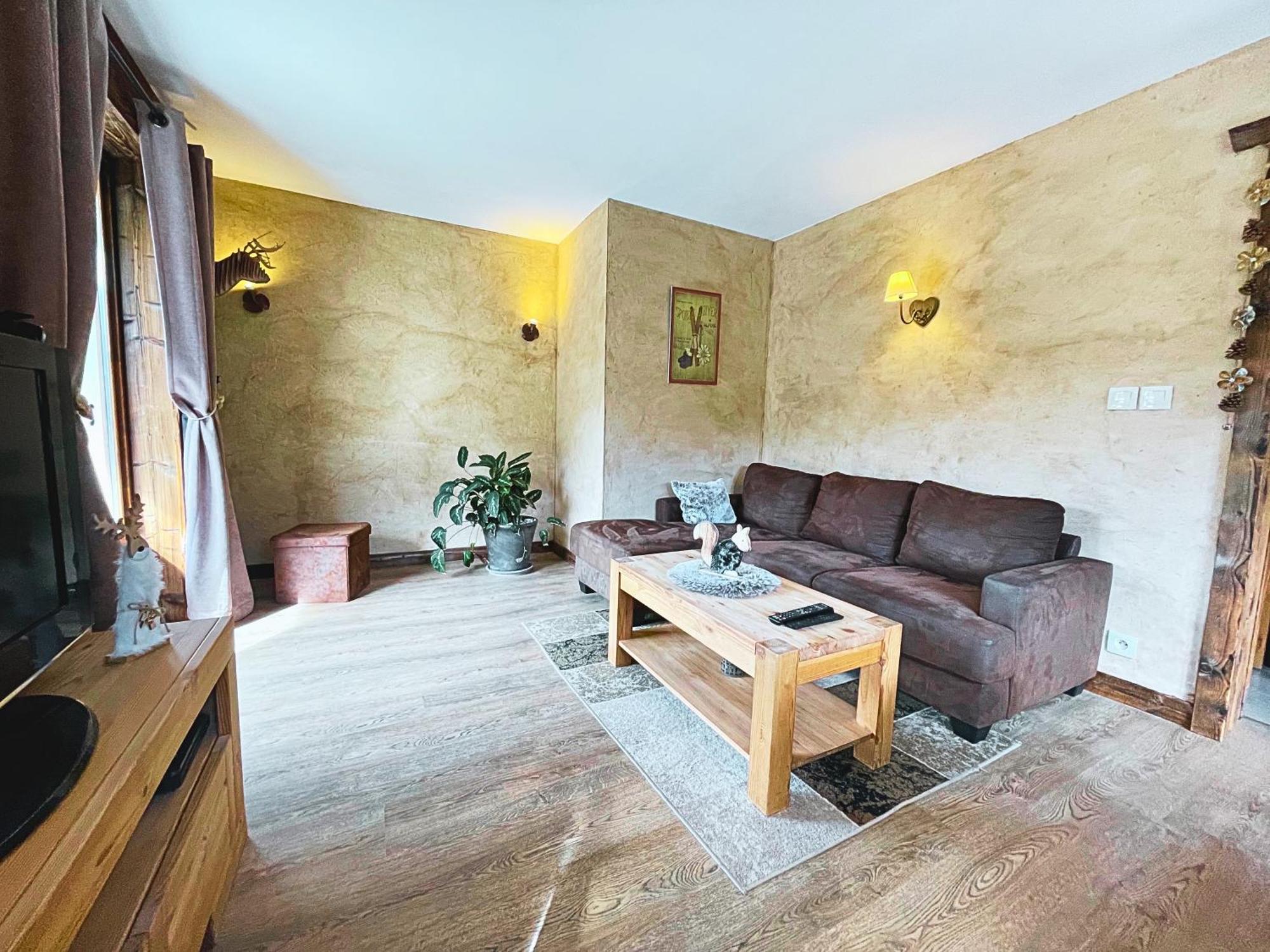 Chalet Chez Gaby - Quartier Calme Proche Du Centre Morzine Exterior photo